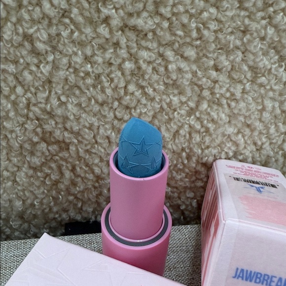 Jeffree Star Velvet Trap Jawbreaker Lipstick- SOLD OUT ONLINE - Picture 2 of 5